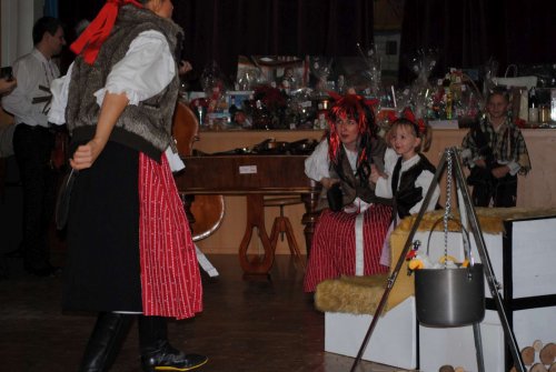 Mikulášská beseda u cimbálu - 7.12.2013