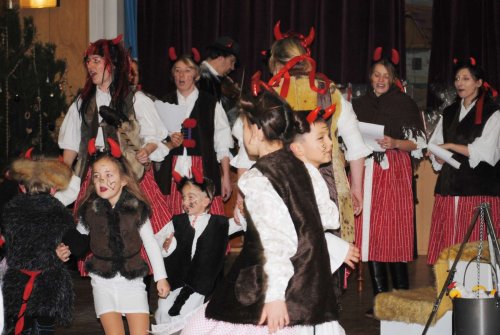 Mikulášská beseda u cimbálu - 7.12.2013