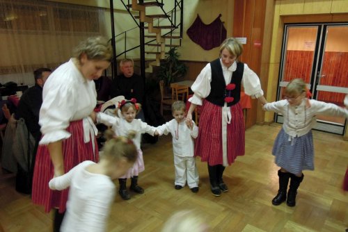Mikulášská beseda u cimbálu - 7.12.2013
