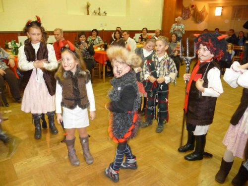 Mikulášská beseda u cimbálu - 7.12.2013