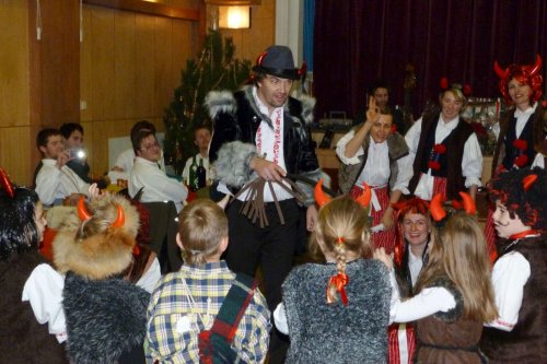 Mikulášská beseda u cimbálu - 7.12.2013