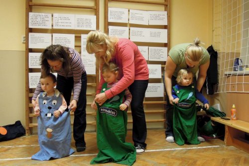 Hravé cvičení pro rodiče a děti - 14.1.2014