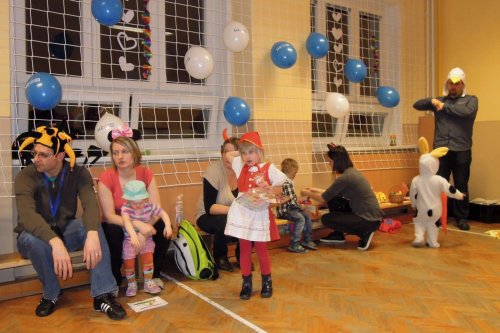 Karnevalové hravé cvičení pro děti a rodiče - 11.2.2014