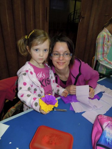 Přípravy na Královničky aneb Nosení létečka v Podolí - 27.3.2014