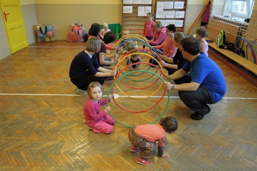 Poslední jarní hravé cvičení pro rodiče a děti - 1.4.2014