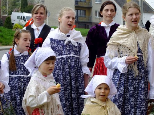 Královničky aneb Nosení létečka v Podolí - 6.4.2014