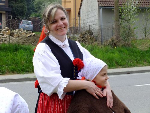 Královničky aneb Nosení létečka v Podolí - 6.4.2014