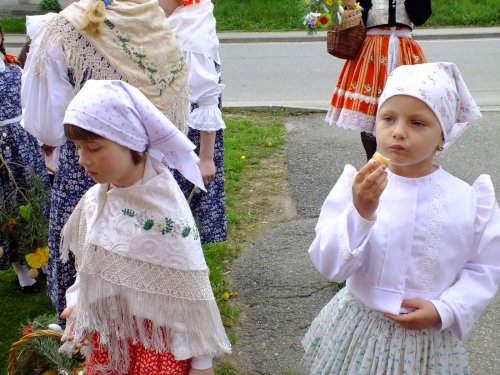 Královničky aneb Nosení létečka v Podolí - 6.4.2014