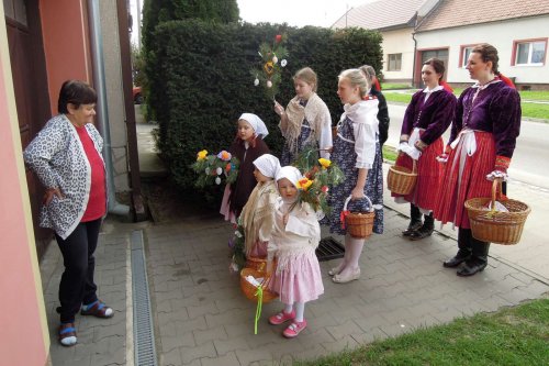 Královničky aneb Nosení létečka v Podolí - 6.4.2014