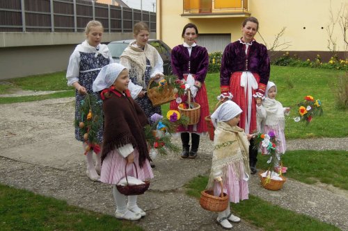 Královničky aneb Nosení létečka v Podolí - 6.4.2014
