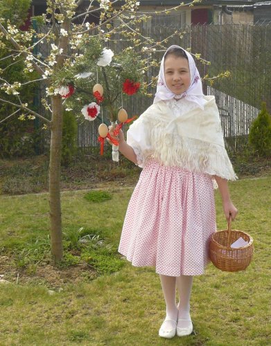 Královničky aneb Nosení létečka v Podolí - 6.4.2014