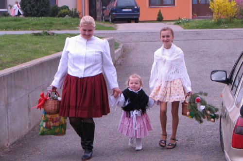 Královničky aneb Nosení létečka v Podolí - 6.4.2014