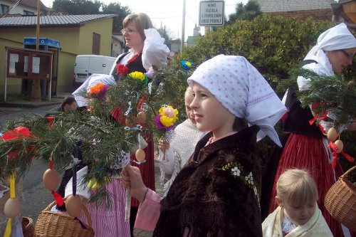 Královničky aneb Nosení létečka v Podolí - 6.4.2014