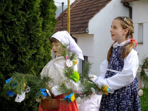 Královničky aneb Nosení létečka v Podolí - 6.4.2014