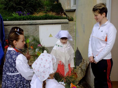 Královničky aneb Nosení létečka v Podolí - 6.4.2014