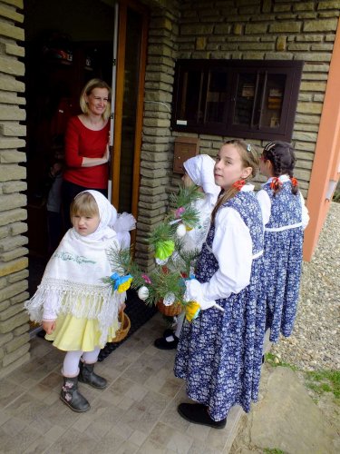 Královničky aneb Nosení létečka v Podolí - 6.4.2014