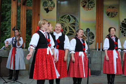 Frišky, Friščata a Víťa Bobčík - Jarmark řemesel Popovice - 31.5.2014