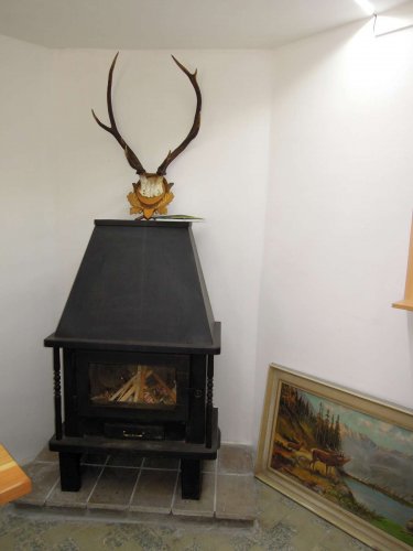 Prohlídka zrekonstruované myslivecké chaty v Lipinách - 21.6.2014