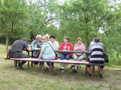 Prohlídka zrekonstruované myslivecké chaty v Lipinách - 21.6.2014