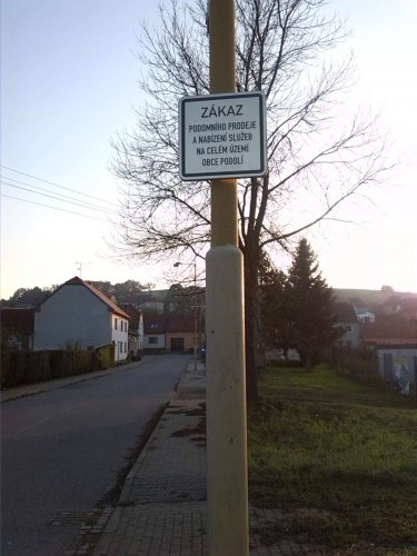 Zákaz podomního prodeje - 24.10.2014