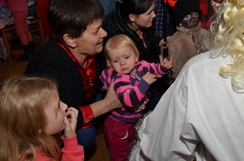 Mikulášské zpívání u stromečku - 5.12.2014