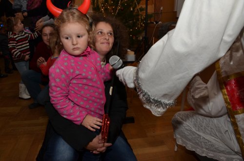 Mikulášské zpívání u stromečku - 5.12.2014