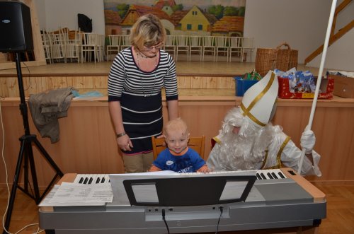 Mikulášské zpívání u stromečku - 5.12.2014