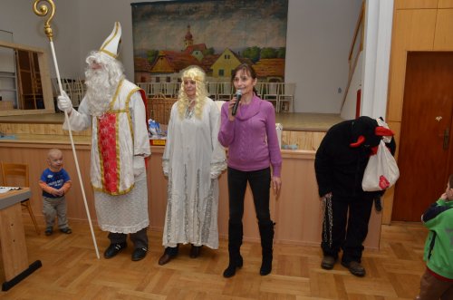 Mikulášské zpívání u stromečku - 5.12.2014