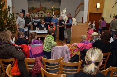 Mikulášské zpívání u stromečku - 5.12.2014