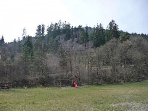 Sokolská procházka okolo Pulčínských skal - 11.4.2015