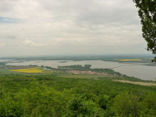Autobusový výlet na Pálavu - 9.5.2015