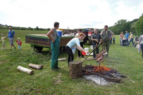 Soubor /2015-05-30-otvirani-pastvin-16.jpg