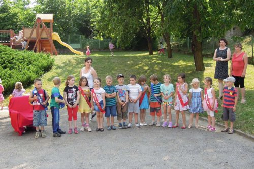 Soubor /2015-06-09-zs-zahradni-slavnost-42.jpg