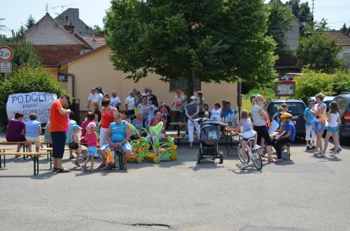 Charitativní peloton Na kole dětem Josefa Zimovčáka - 11.6.2015