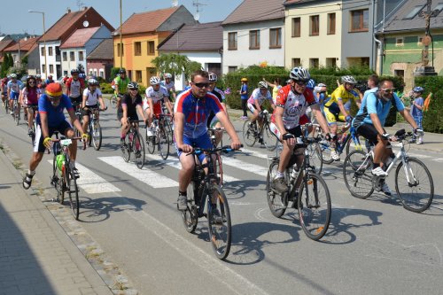 Charitativní peloton Na kole dětem Josefa Zimovčáka - 11.6.2015