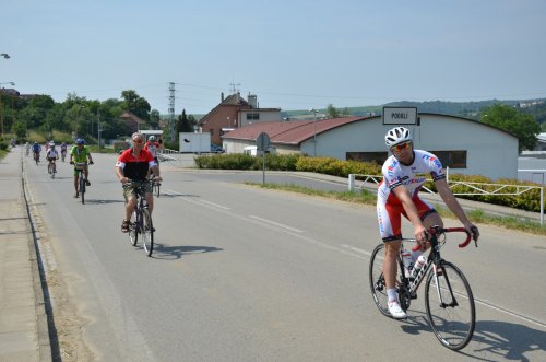 Charitativní peloton Na kole dětem Josefa Zimovčáka - 11.6.2015