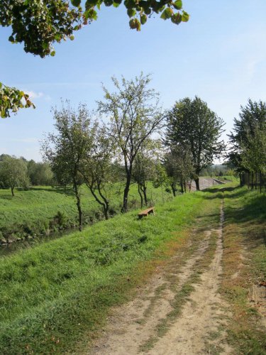 Nová odpočinková místa v Podolí - 4.10.2015