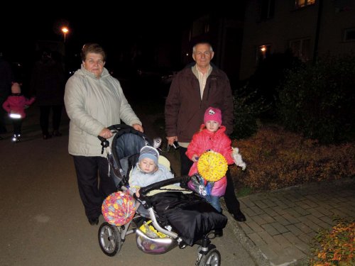 Lampionový průvod a slet broučků - 19.11.2015