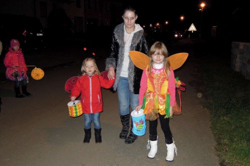 Lampionový průvod a slet broučků - 19.11.2015