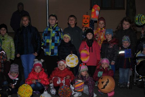 Lampionový průvod a slet broučků - 19.11.2015