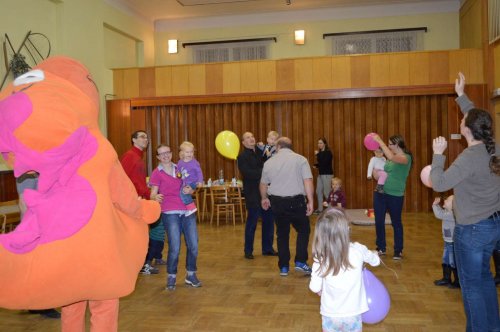 Zábavné odpoledne pro děti s Dinokroky - 6.12.2015