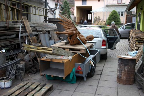 Výroba a instalace soch od kováře Víti Bobčíka do duchovně-relaxačního areálu - 21.12.2015