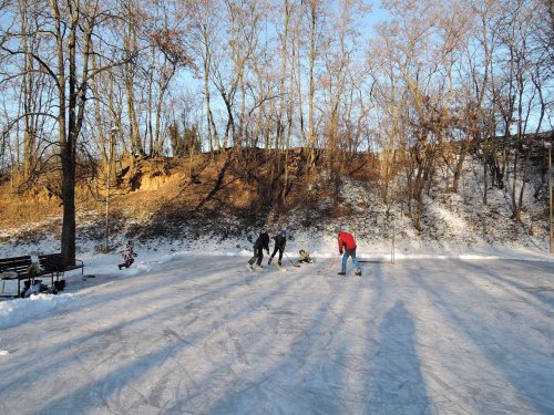 Bruslení na hřišti ve Žlebě - 22.1.2016