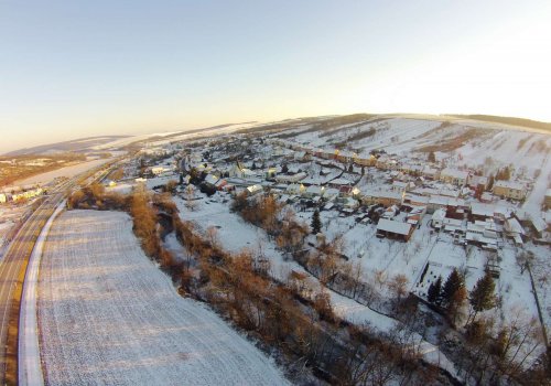 Soubor /2016-01-22-mokrady-obec-dron-01.jpg