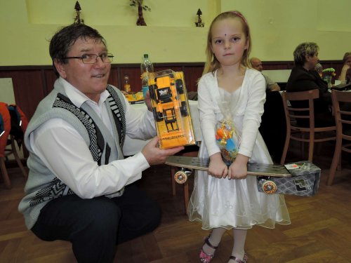 Soubor /2016-03-12-detsky-ples-39.jpg