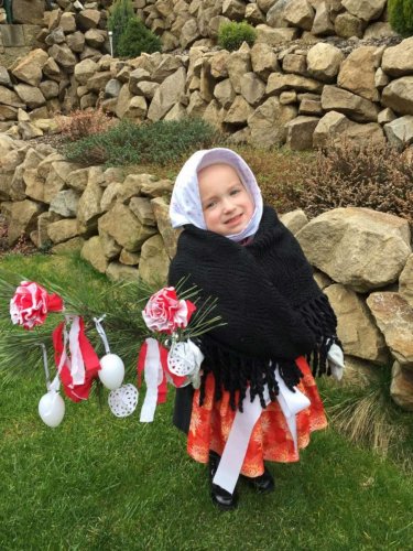 Královničky - nosení létečka v Podolí - 13.3.2016