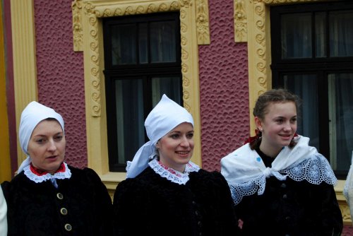 Královničky - nosení létečka v Podolí - 13.3.2016