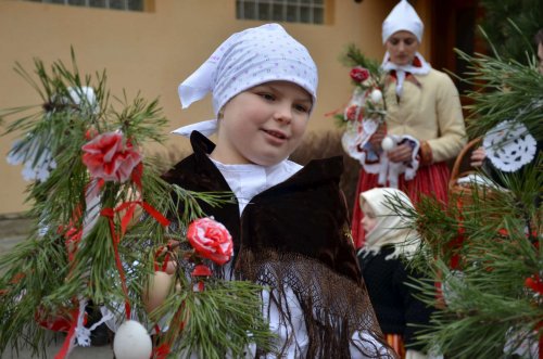 Královničky - nosení létečka v Podolí - 13.3.2016