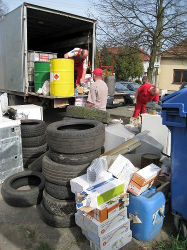 Svoz nebezpečného odpadu - 4.4.2016