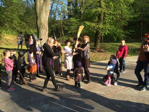 Pálení čarodějnic a stavění máje - 30.4.2016
